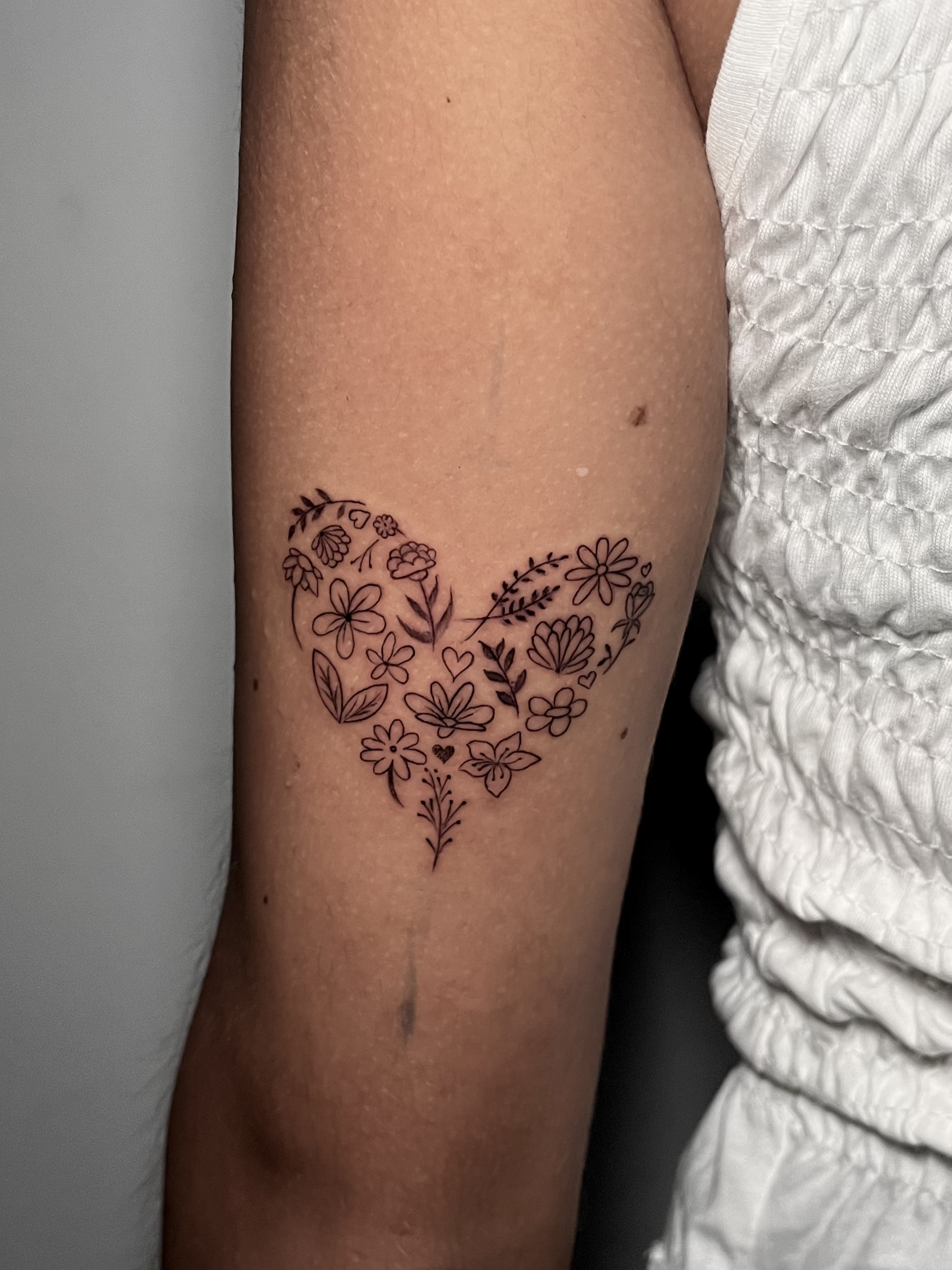 Fineline celestial design